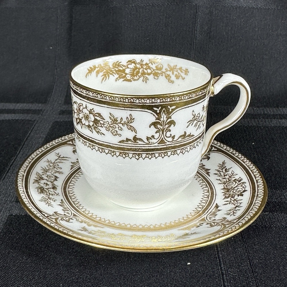 Antique Wedgwood England Gold Gilt Cup Saucer Set X2830 Fleur-de-Lis Floral 1891